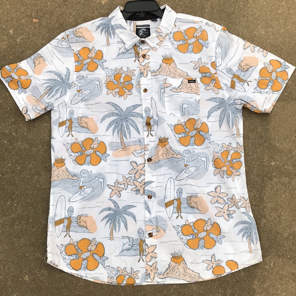 🥳 Host Pick!! 🥳 NWOT O’Neill Short Sleeve Button-Up Shirt with Hawaiian Print